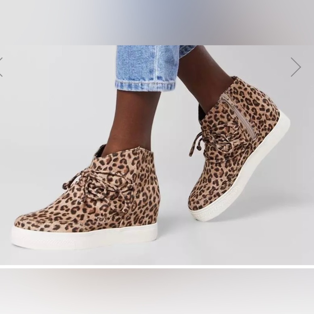 NWT Leopard Wedge Sneakers Hidden Wedge Ankle Shoes From Buckle